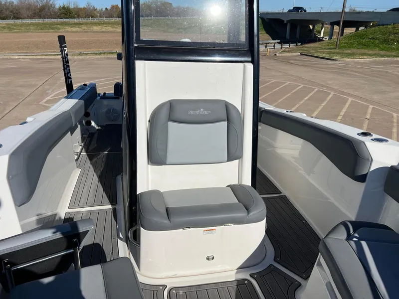Slide: The Image of NauticStar 24 XS 2023 - 15