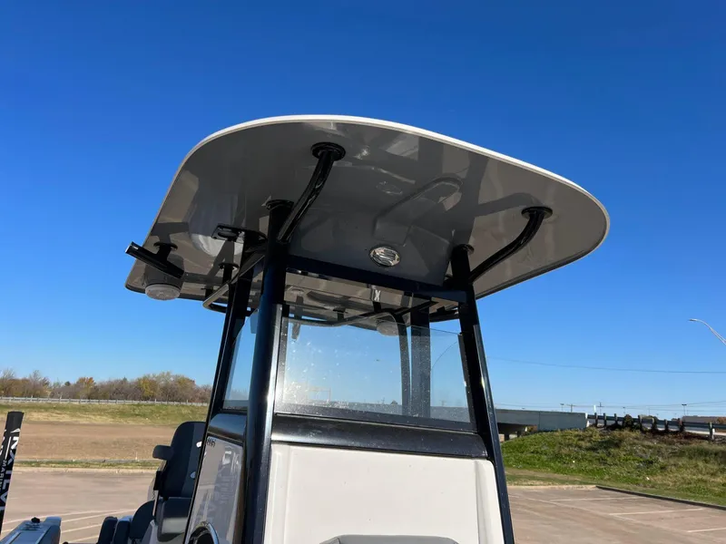 Slide: The Image of NauticStar 24 XS 2023 - 16