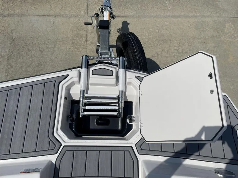 Slide: The Image of Starcraft SVX 191 OB CC 2024 - 16