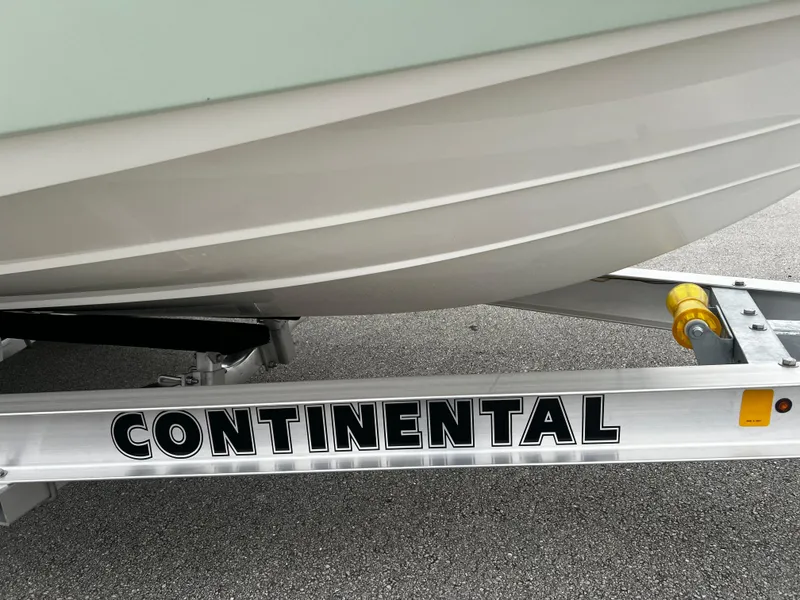 Slide: The Image of 2024 Pioneer 220 Bay Sport boat on Continental trailer. - 33