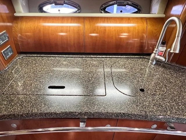 Slide: The Image of Sea Ray 500 Sundancer 2005 - 58