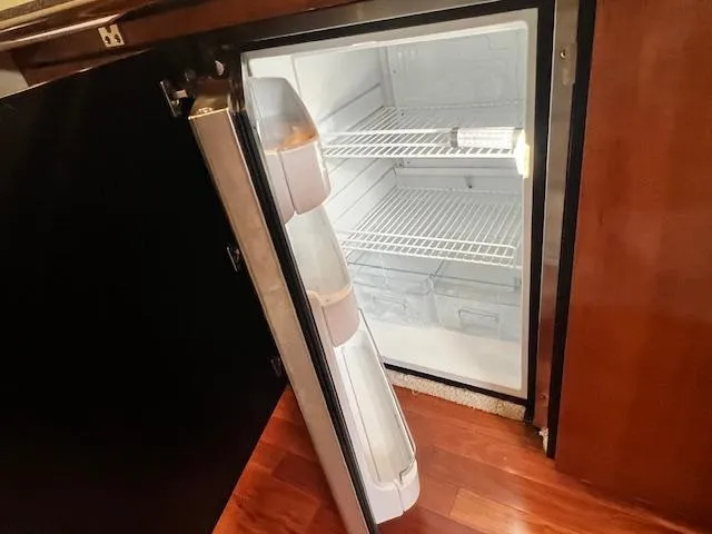 Slide: The Image of Sea Ray 500 Sundancer 2005 - 59