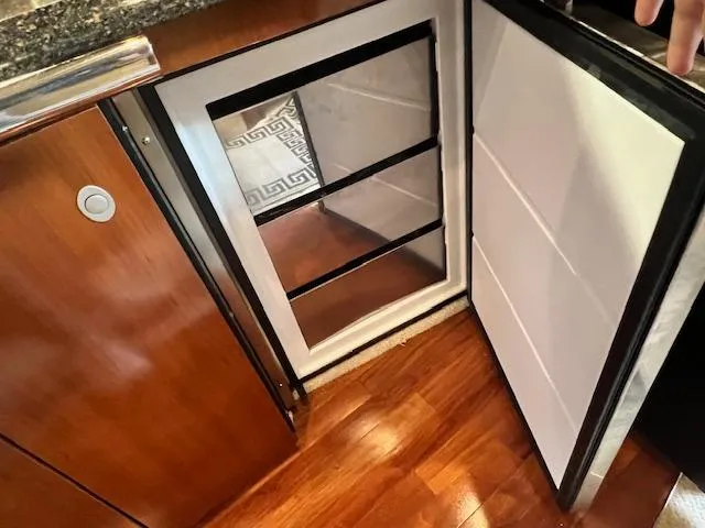 Slide: The Image of Sea Ray 500 Sundancer 2005 - 61