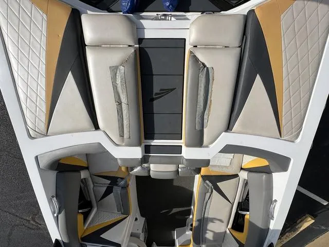 Slide: The Image of Tigé Z3 2013 - 12