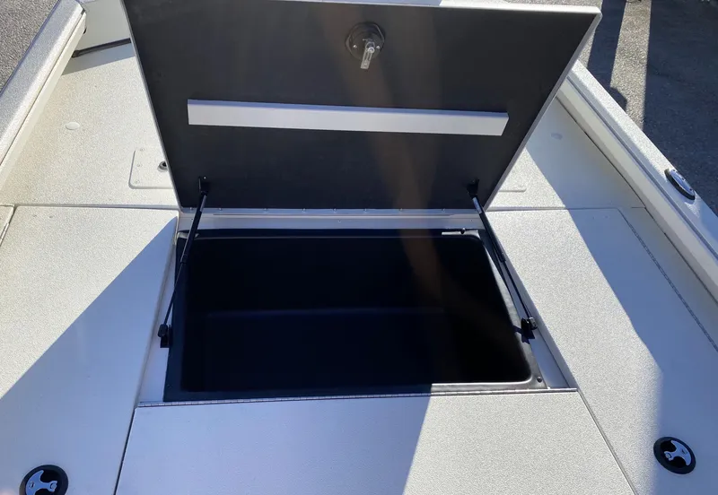 Slide: The Image of 2024 Ranger Boats RB200 - 15