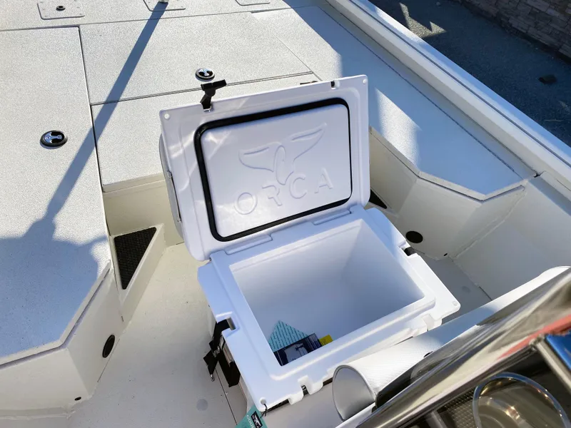 Slide: The Image of 2024 Ranger Boats RB200 - 18