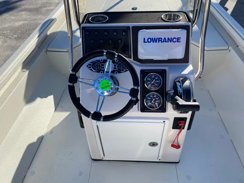 Slide: The Image of 2024 Ranger Boats RB200 - 25