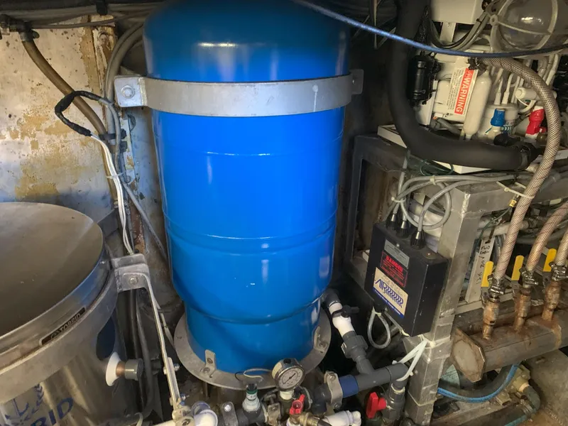 Slide: The Image of Gladding Hearn Hunt Designed 60 1986 - 115