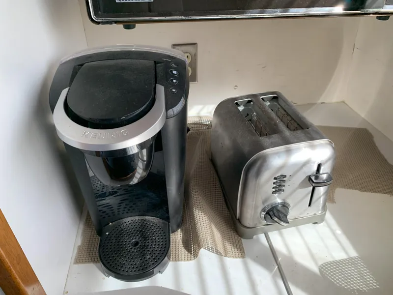 Slide: The Image of Gladding Hearn Hunt Designed 60 1986 - 51