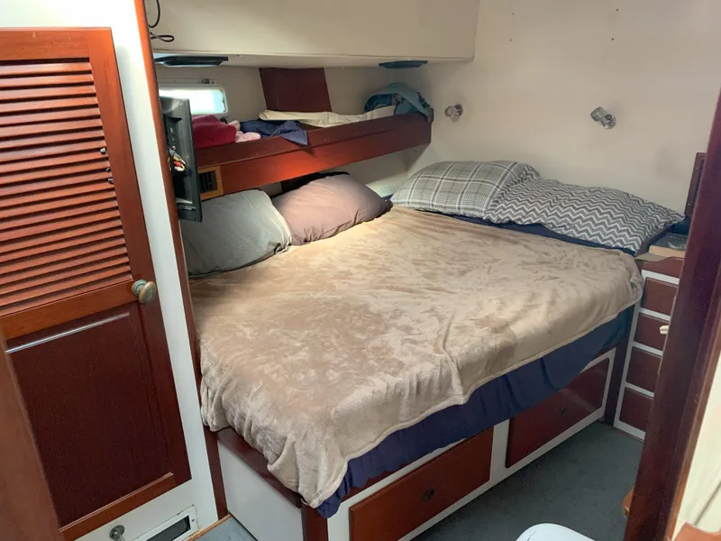 Slide: The Image of Gladding Hearn Hunt Designed 60 1986 - 63