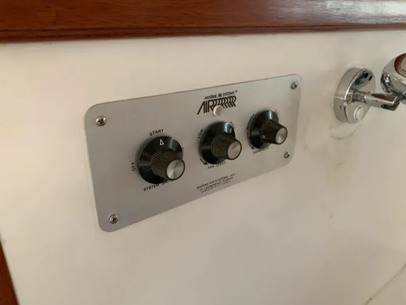 Slide: The Image of Gladding Hearn Hunt Designed 60 1986 - 83