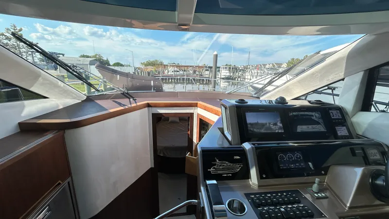 Slide: The Image of Galeon 430 HTC 2018 - 24