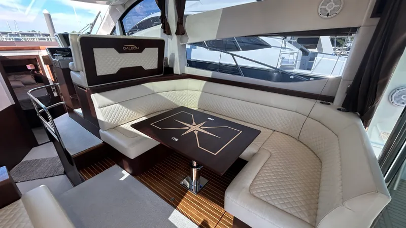 Slide: The Image of Galeon 430 HTC 2018 - 16
