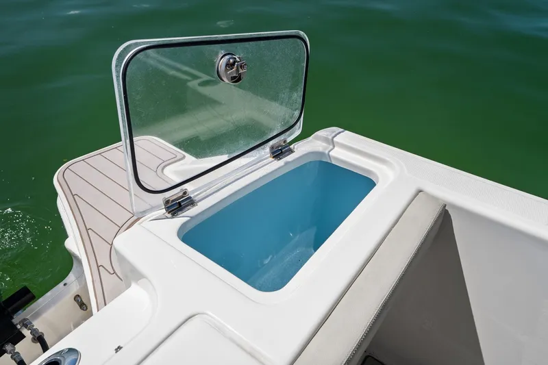 Slide: The Image of Boston Whaler 280 VANTAGE 2022 - 56
