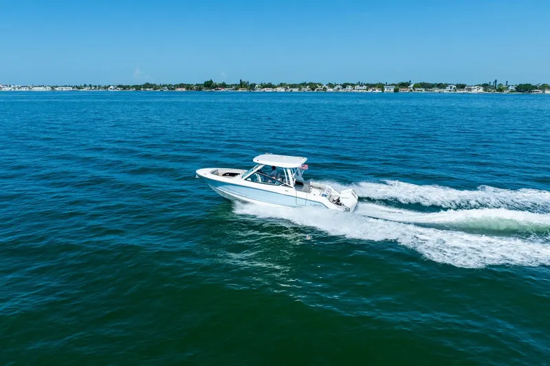 Slide: The Image of Boston Whaler 280 VANTAGE 2022 - 3