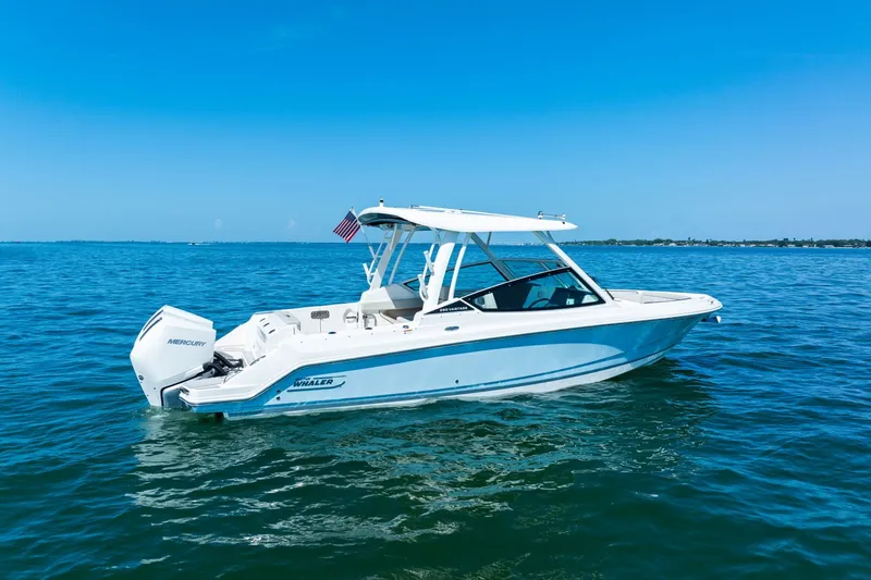 Slide: The Image of Boston Whaler 280 VANTAGE 2022 - 27