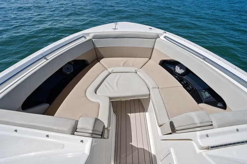Slide: The Image of Boston Whaler 280 VANTAGE 2022 - 34