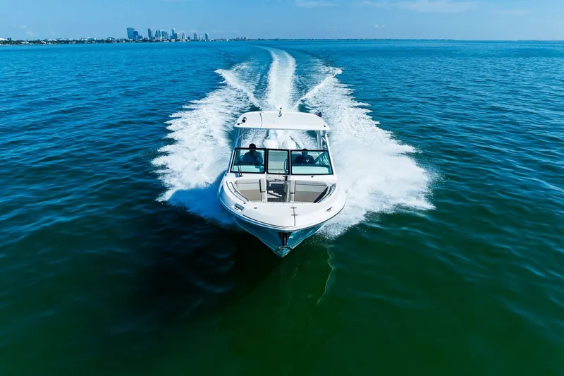 Slide: The Image of Boston Whaler 280 VANTAGE 2022 - 7