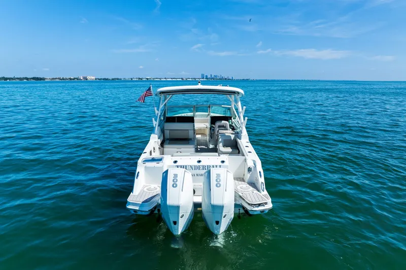 Slide: The Image of Boston Whaler 280 VANTAGE 2022 - 28