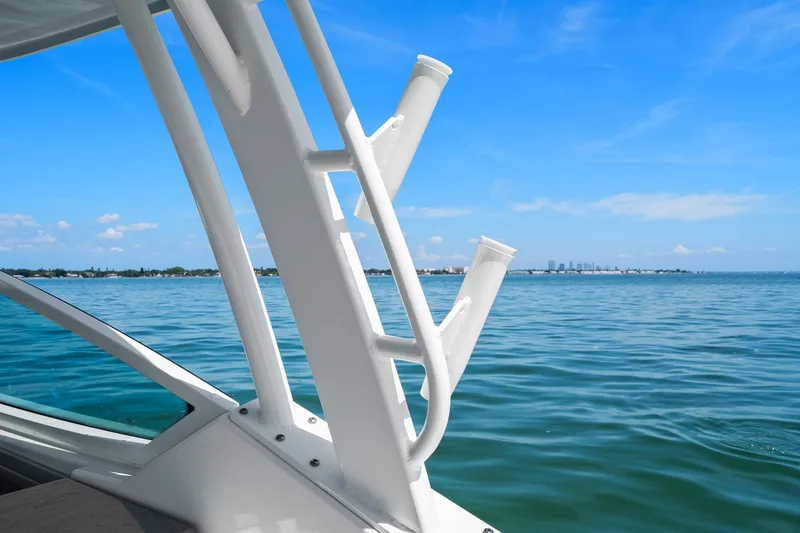 Slide: The Image of Boston Whaler 280 VANTAGE 2022 - 63