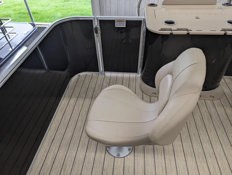 Slide: The Image of Beige captain's chair on 2024 Sylvan Mirage Fish 8522 Party Fish pontoon boat. - 6