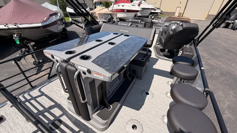 Slide: The Image of Sylvan MIRAGE X3 DLZ BAR 2026 - 60