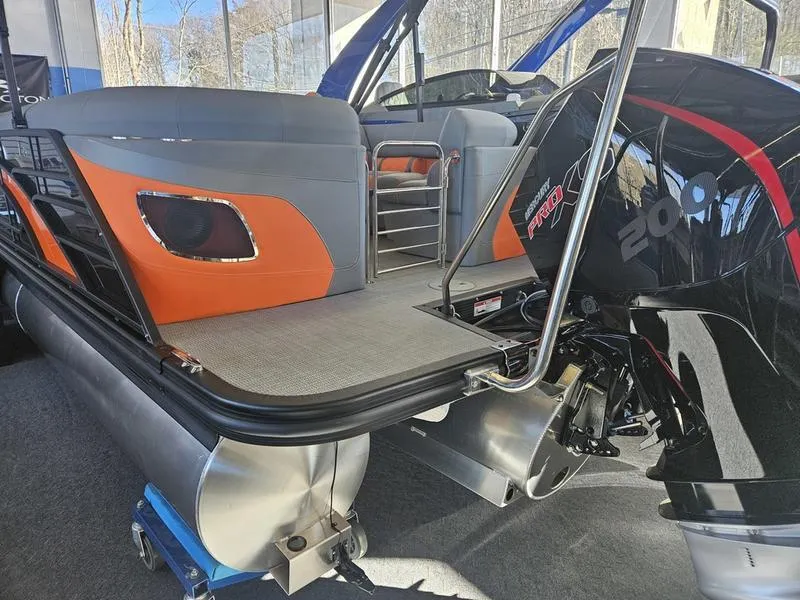 Slide: The Image of 2024 Bennington 24LFBC pontoon boat with 200 HP outboard motor. - 10