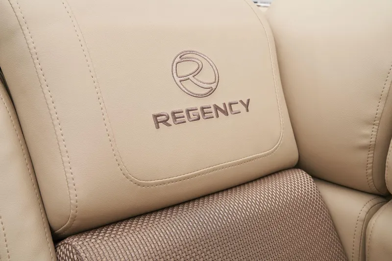 Slide: The Image of Regency 230 LE3 2024 - 53