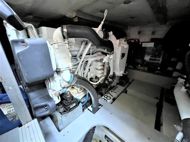 Slide: The Image of Azimut 40S 2013 - 20