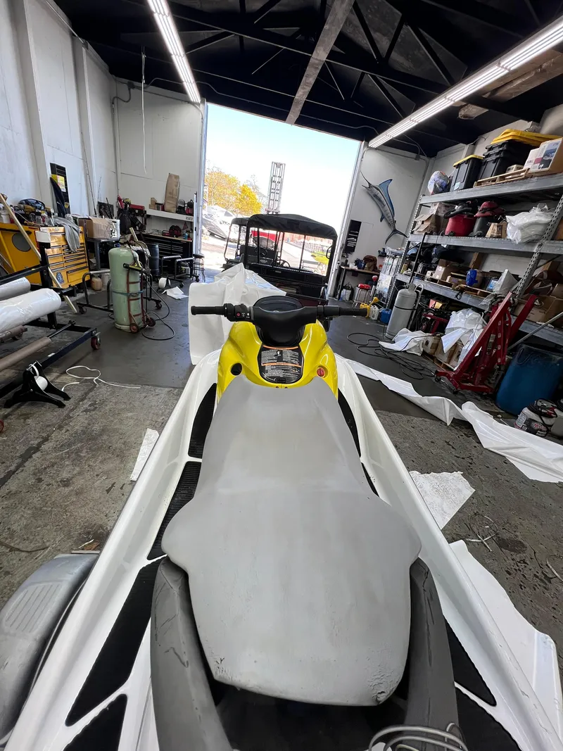 Slide: The Image of 2005 Yamaha WaveRunner GP 800R in a workshop. - 4