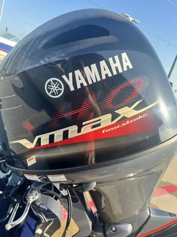 Slide: The Image of 2017 G3 Sportsman 19 with Yamaha VMAX four-stroke outboard motor. - 16