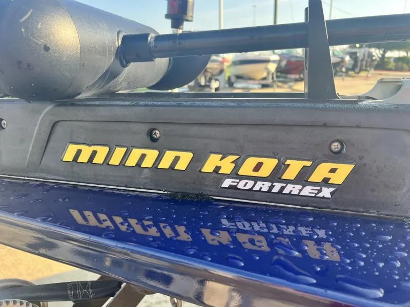 Slide: The Image of Minn Kota Fortrex trolling motor on 2017 G3 Sportsman 19 boat. - 7