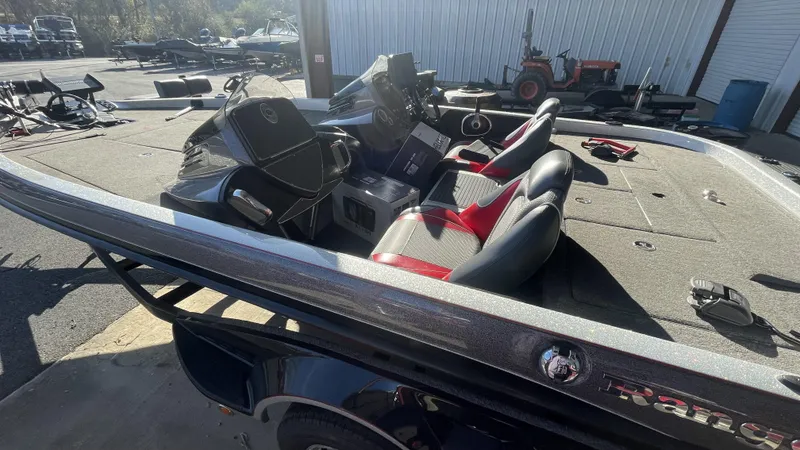 Slide: The Image of Ranger Z519C 2018 - 19