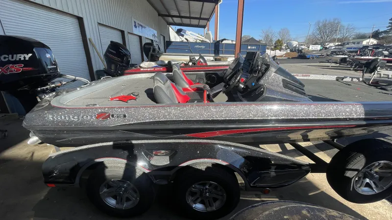 Slide: The Image of Ranger Z519C 2018 - 5