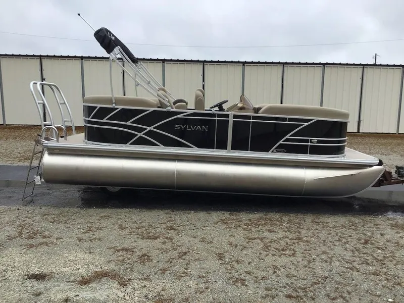 Slide: The Image of Sylvan 820 LZ Mirage 2024 - 3