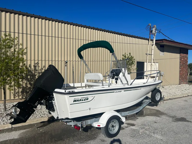 Slide: The Image of Boston Whaler Outrage 17 1998 - 11