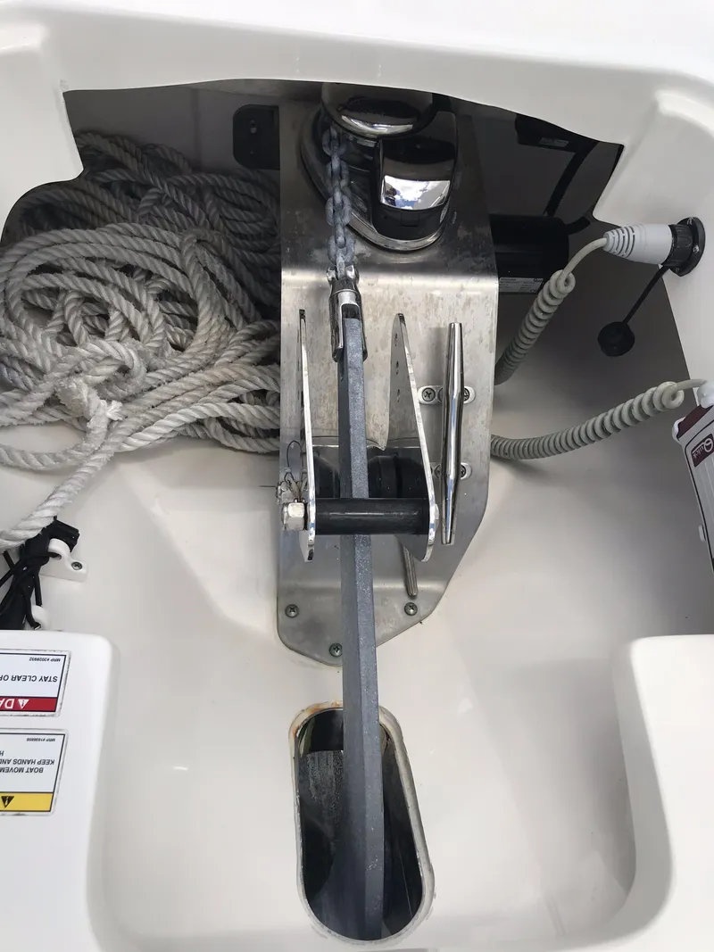 Slide: The Image of 2016 Boston Whaler 270 Dauntless anchor system with rope storage. - 25