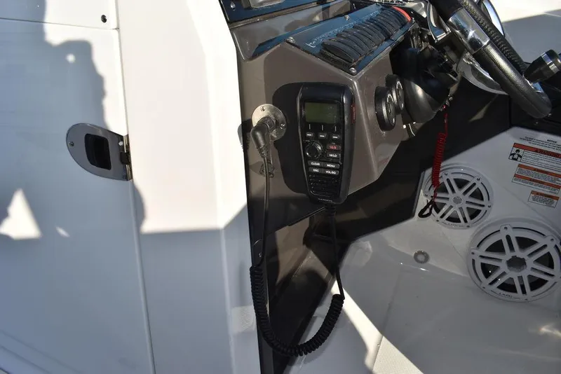 Slide: The Image of Blackfin 252 DC 2024 - 52