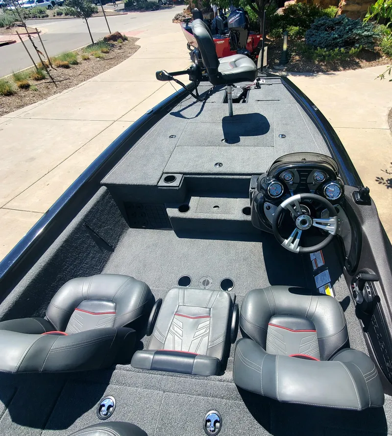 Slide: The Image of 2024 Tracker Pro Team 195 TXW Tournament Edition fishing boat interior. - 2