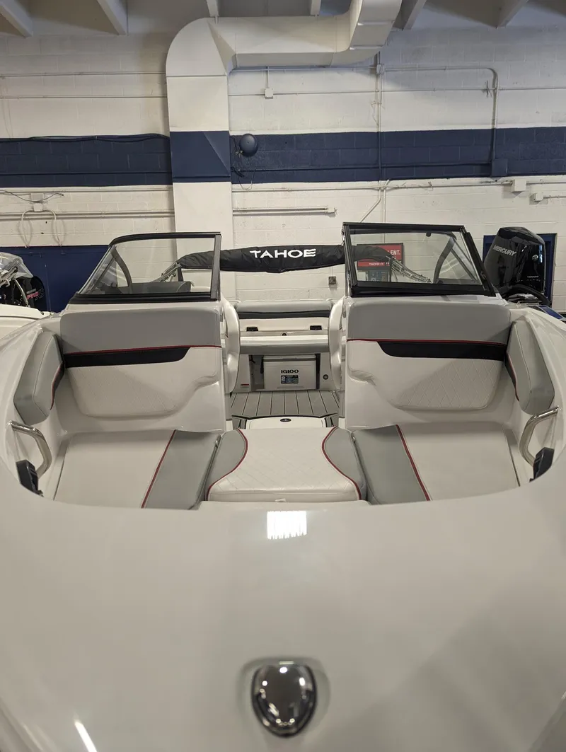 The Image of 2024 Tahoe 210 Si boat interior with sleek seating and modern design. - 0