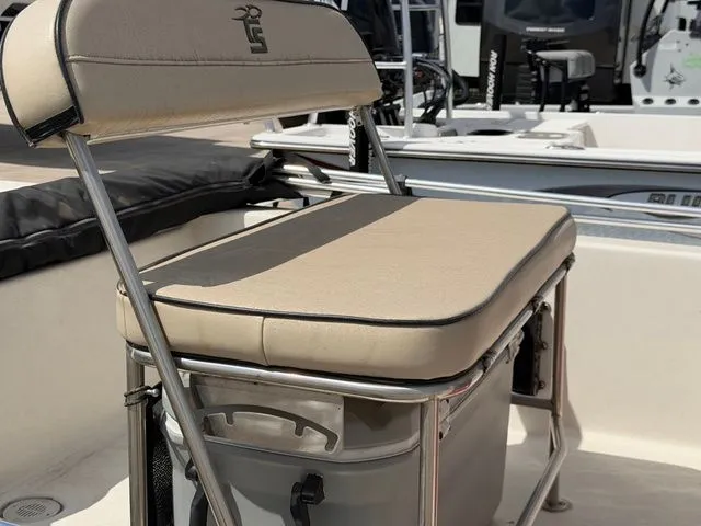 Slide: The Image of Carolina JVX18 2024 - 7