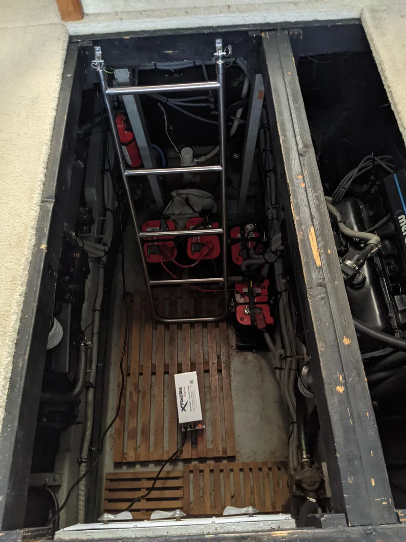 Slide: The Image of Engine compartment of a 1989 Sea Ray 380 Aft Cabin boat. - 41