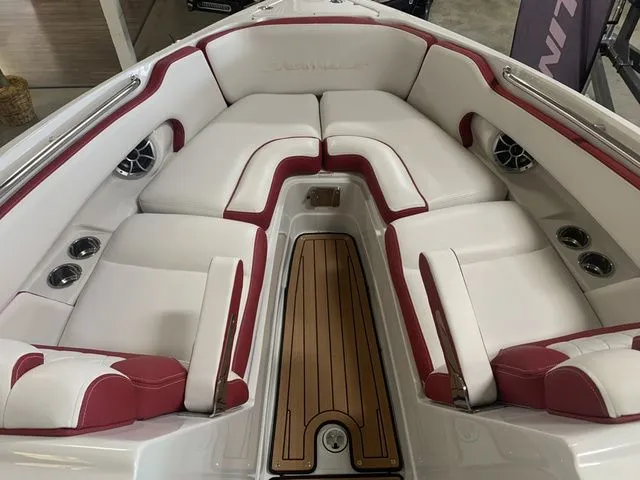 Slide: The Image of Crownline Boats 270 SS 2024 - 14