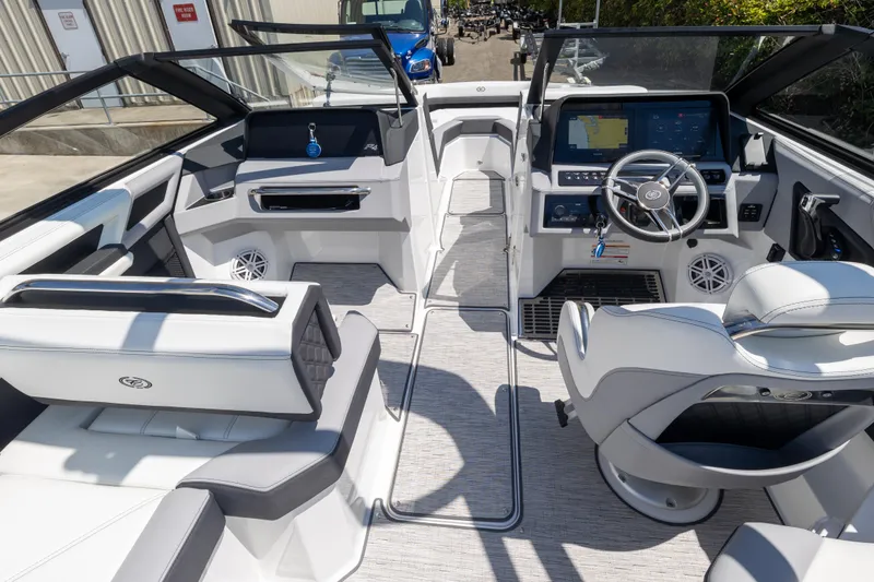 Slide: The Image of Cobalt R4 OB 2024 - 13