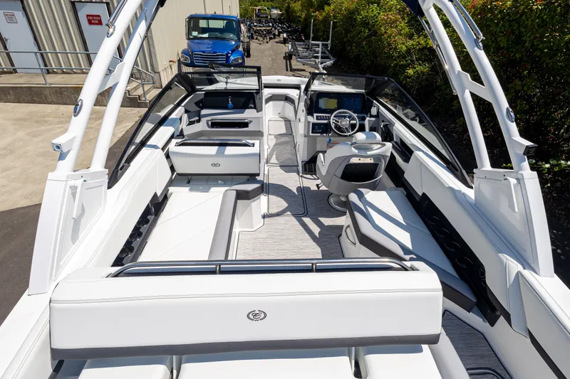 Slide: The Image of Cobalt R4 OB 2024 - 5