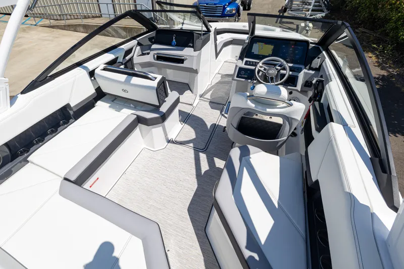 Slide: The Image of Cobalt R4 OB 2024 - 6