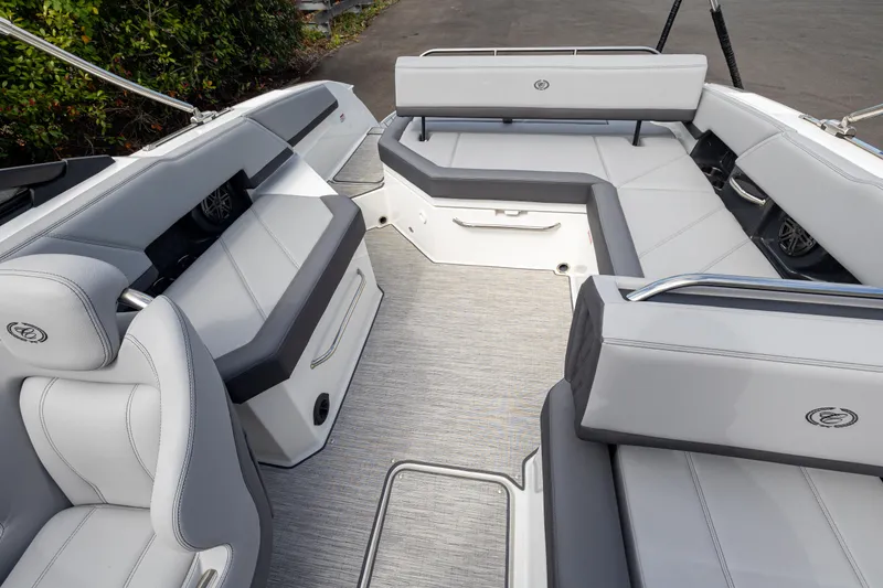 Slide: The Image of Cobalt R6 2024 - 11