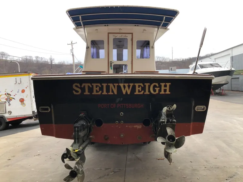 Slide: The Image of 2005 Morgan 31 boat named Steinweigh at Port of Pittsburgh. - 23
