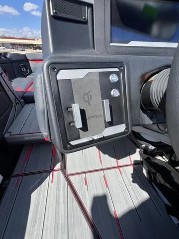 Slide: The Image of Supra SL 450 2024 - 18