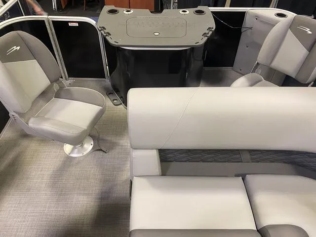 Slide: The Image of Bennington S Fishing 20 SF Pontoon 2024 - 15